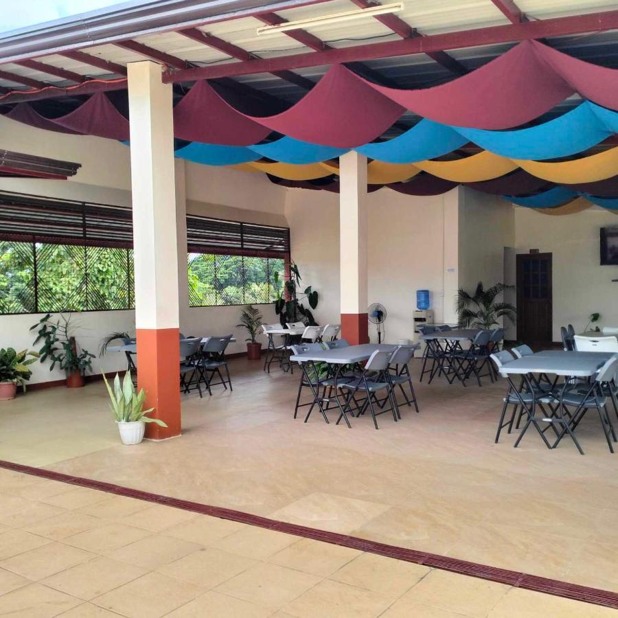 Tessie'S Home Stay Bed & Breakfast Puerto Princesa Eksteriør bilde
